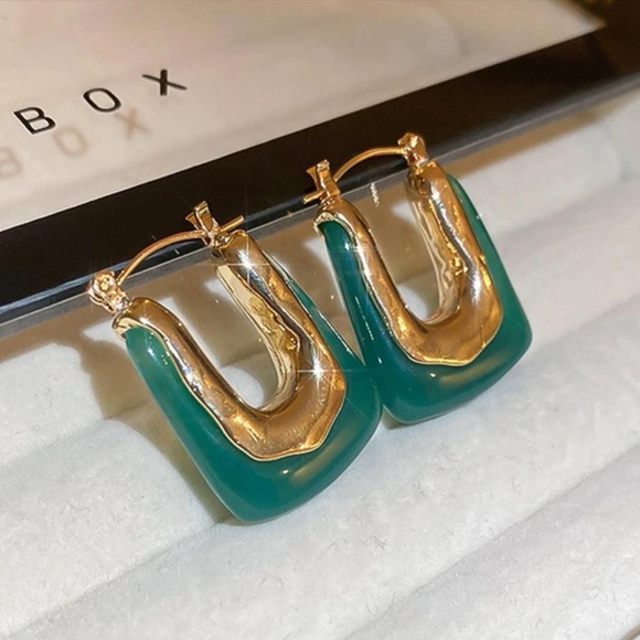 Anthropologie Jewelry - Green resin & gold statement hoops 💚✨
